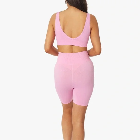 WeWoreWhat Pink Workout Set - Seamless Biker Shorts and V-Neck Bra Top